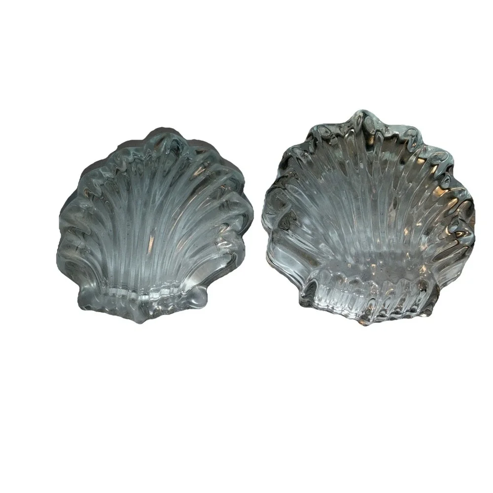 Vintage Crystal Glass Clam Sea‎ Shell Shaped Trinket Box